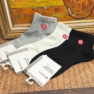 lululemon athletica women’s Crew Socks - Black, Gray, White